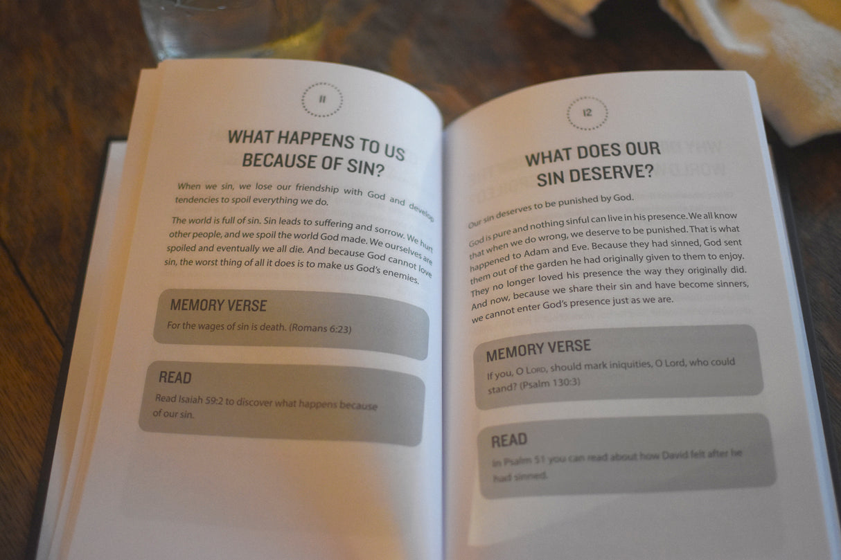 Thirty Second Theology: Questions and Answers to Build Your Faith