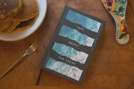 Take Heart for Teens: Daily Devotions to Deepen Your Faith