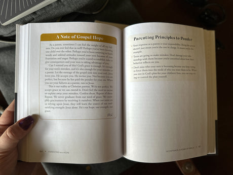 Parenting with Hope: Raising Teens for Christ in a Secular Age