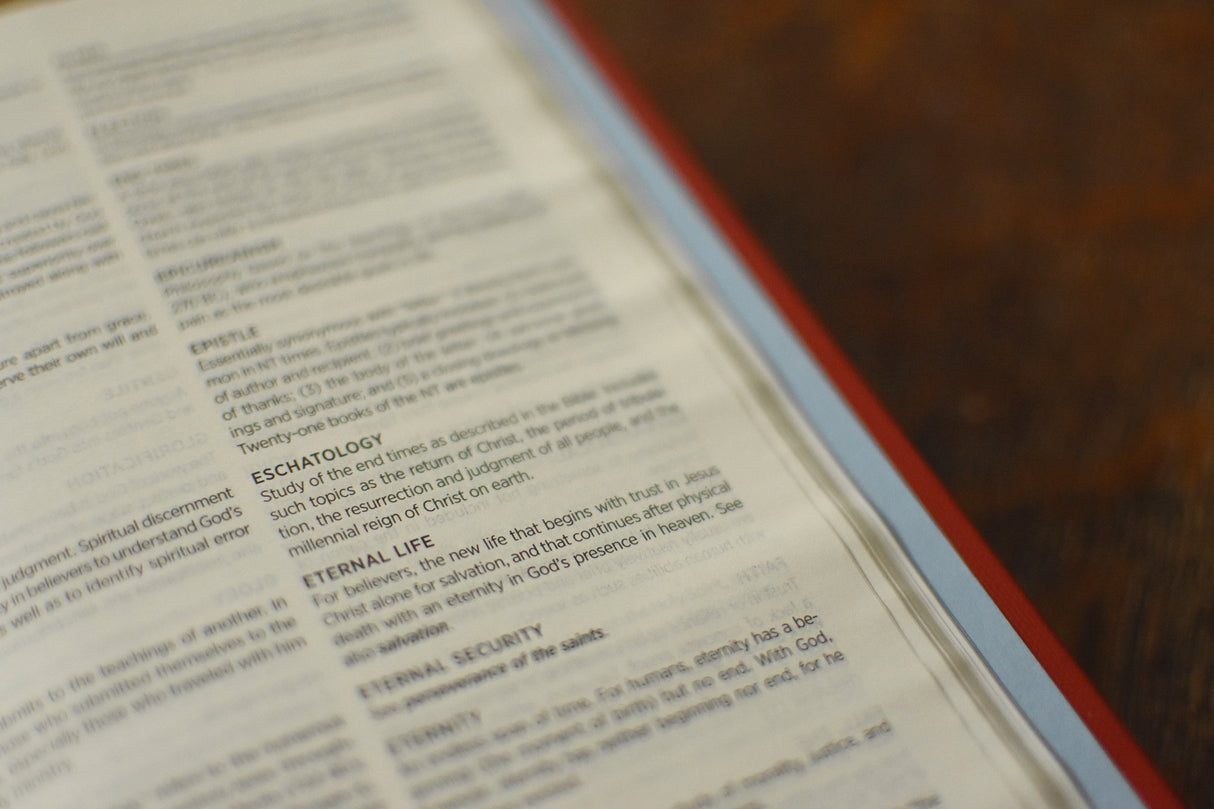ESV Concise Study Bible, Economy Edition