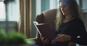 ESV Literary Study Bible (Cloth Over Board)